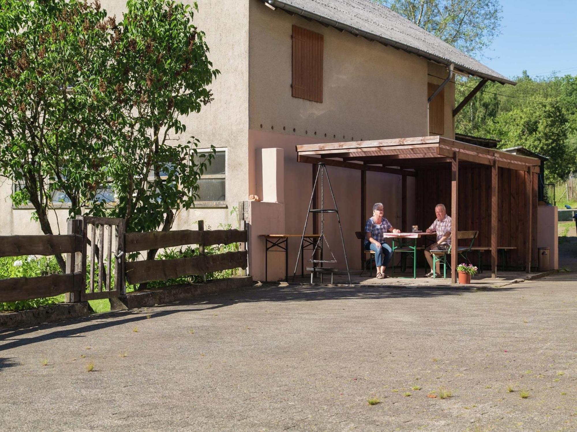 Spacious Holiday Home In Ulmen Near The Centre ภายนอก รูปภาพ